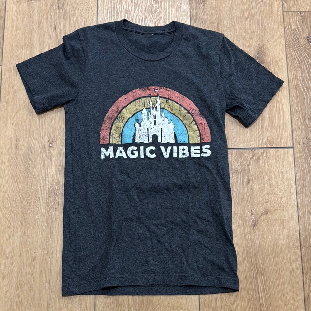 Magic Vibes XS T-Shirt - Black